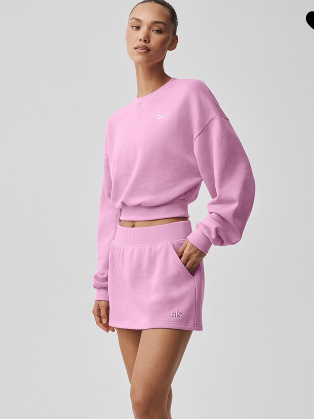 Alo Yoga Accolade Skirt in Candy Heart Pink NWT - Picture 4 of 9